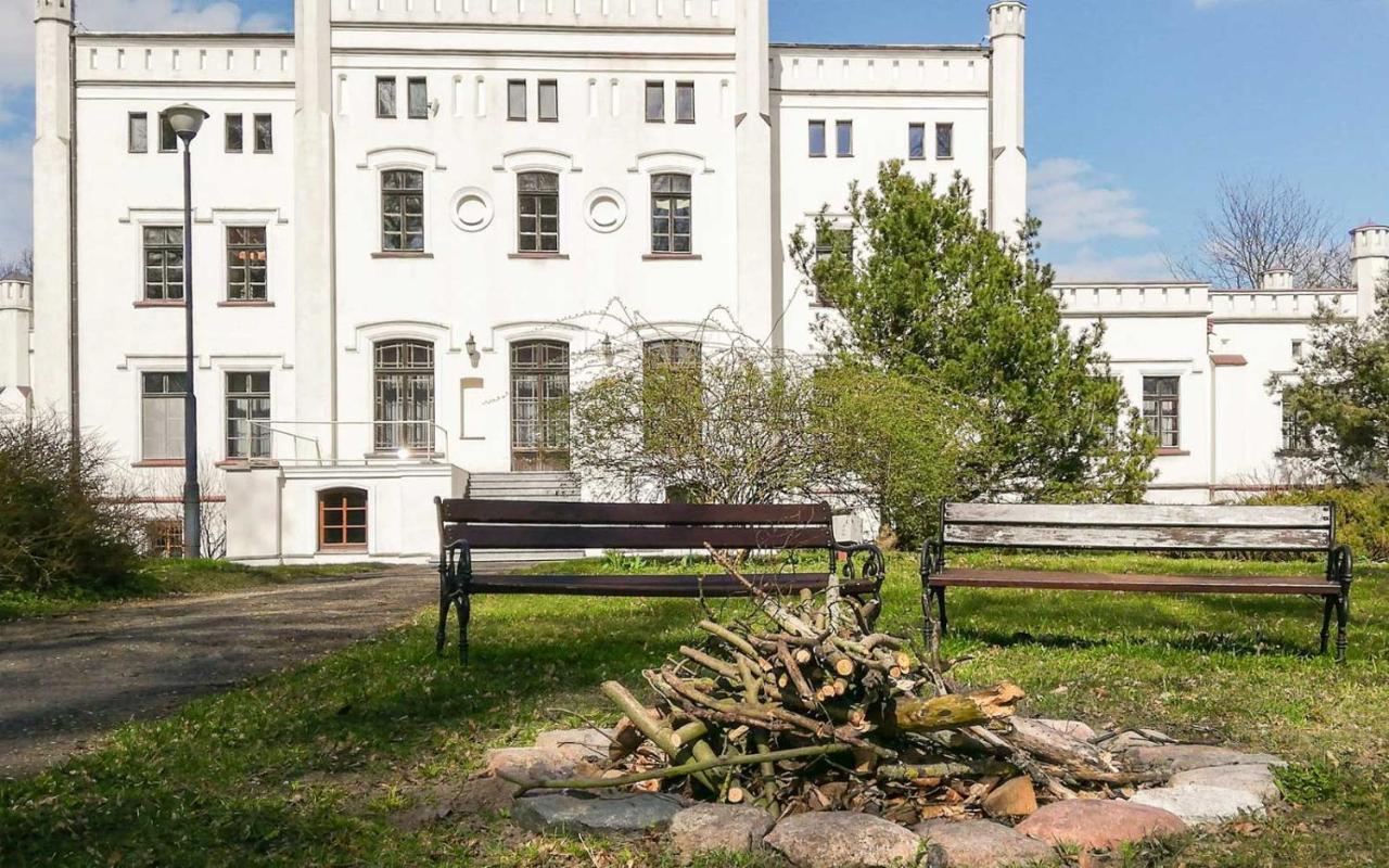 Palac Baloszyce Susz Exterior foto